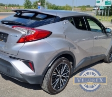 TOYOTA C-HR 1.8 Hybrid Dynamic e-CVT ÜLÉSFŰTÉS-GYÁRI 18 ZOLL ALUFELNI-EXTRÁS