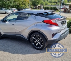 TOYOTA C-HR 1.8 Hybrid Dynamic e-CVT ÜLÉSFŰTÉS-GYÁRI 18 ZOLL ALUFELNI-EXTRÁS