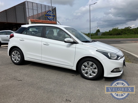 HYUNDAI I20 1.1 CRDi Life AC TOLATÓRADAR-EXTRÁS-SZÉP-ELSŐ GAZDÁS!!!