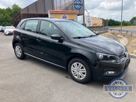 VOLKSWAGEN POLO V 1.0 60 Trendline 2.GAZDÁS-VÉGIG SZERVIZELT-SZÉP ÁLAPOTBAN