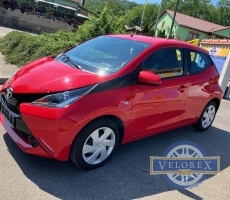 TOYOTA AYGO 1.0 x-cool ELSŐ GAZDÁS-CSAK 40.000 KM-TEMPOMAT