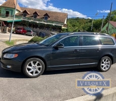 VOLVO V70 2.0 D [D4] Momentum Geartronic 5 HENGERES-SZERVIZELT-BŐRBELSŐS-EXTRÁS!!!