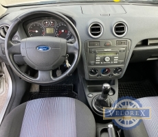 Ford Fusion 1,4 Ambiente