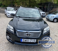 Toyota Rav4 2,2 D-4D