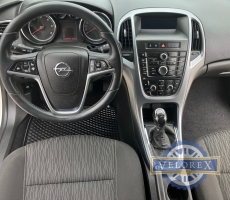 Opel Astra J Touter 1,7 CDTi Active