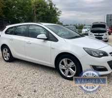 Opel Astra J Touter 1,7 CDTi Active