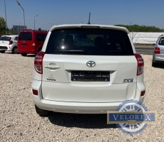 Toyota Rav4 2,2 D-4D