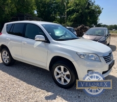 Toyota Rav4 2,2 D-4D
