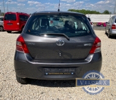 Toyota Yaris 1,033 Exe